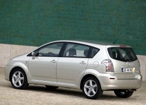 Toyota Corolla Verso: технические характеристики, фото, отзывы