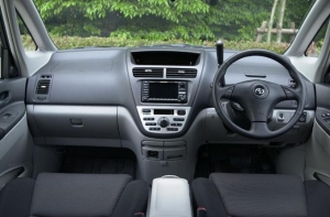 Toyota Opa: технические характеристики, фото, отзывы