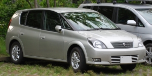 Toyota Opa 2.0i: технические характеристики, фото, отзывы