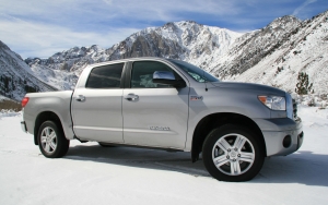 Toyota Tundra 4.7i Double Cab: технические характеристики, фото, отзывы