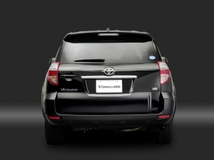 Toyota Vanguard: технические характеристики, фото, отзывы