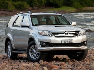 Toyota Hilux 4.0i: технические характеристики, фото, отзывы